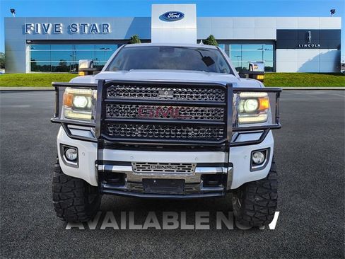 Used 2015 GMC Sierra 3500 Denali w/ Duramax Plus Package image 2