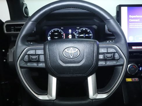 Used 2026 Toyota 4Runner TRD Off-Road Premium AWD/4WD image 22