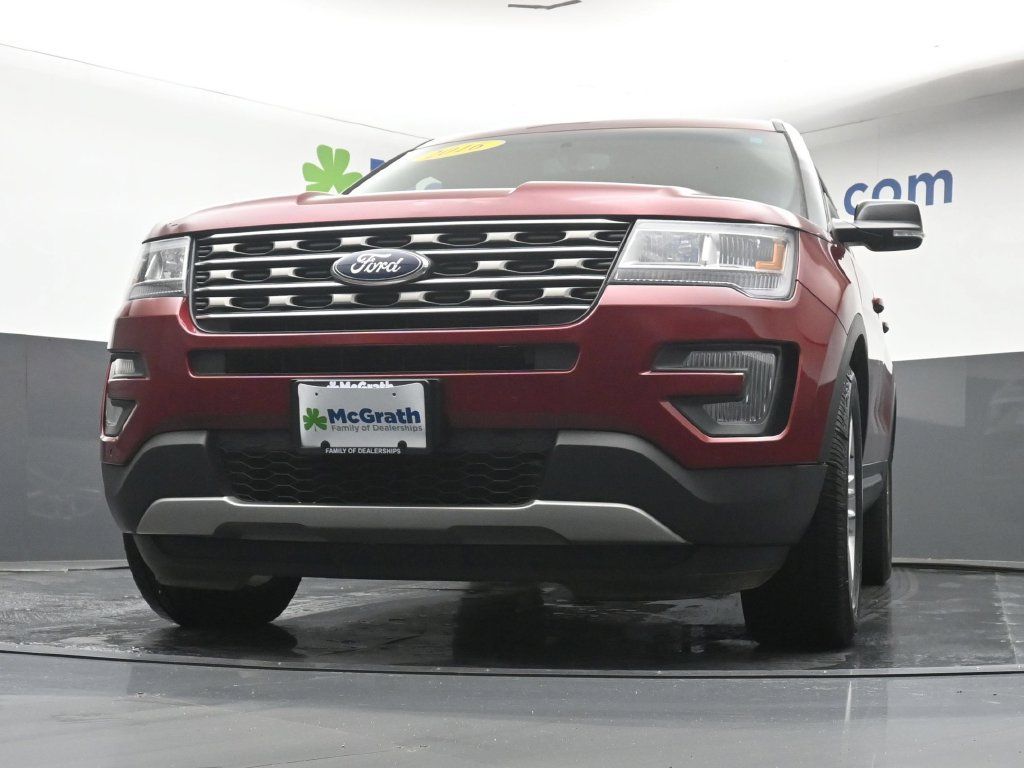 Used 2016 Ford Explorer XLT w/ Equipment Group 202A FWD image 7