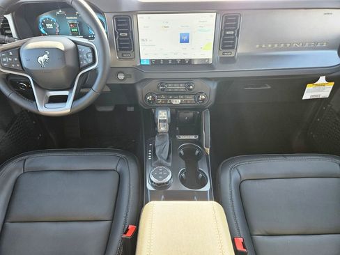 New 2026 Ford Bronco Badlands AWD/4WD image 45