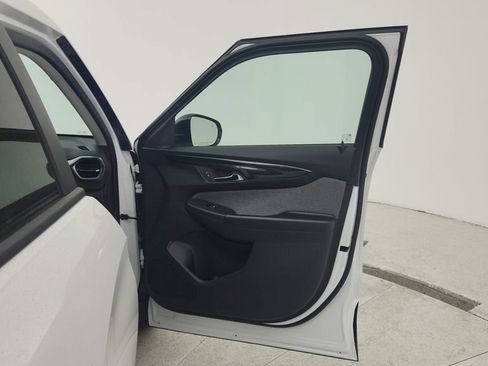 New 2026 Chevrolet TrailBlazer LT w/ Midnight Edition image 24