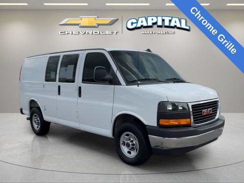 Used 2025 GMC Savana 2500 w/ Driver Convenience Package RWD image 11