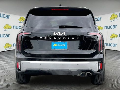 Used 2023 Kia Telluride EX w/ EX Captain's Chair Package AWD/4WD image 5