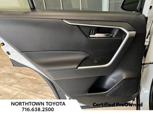 Used 2023 Toyota RAV4 XLE image 19