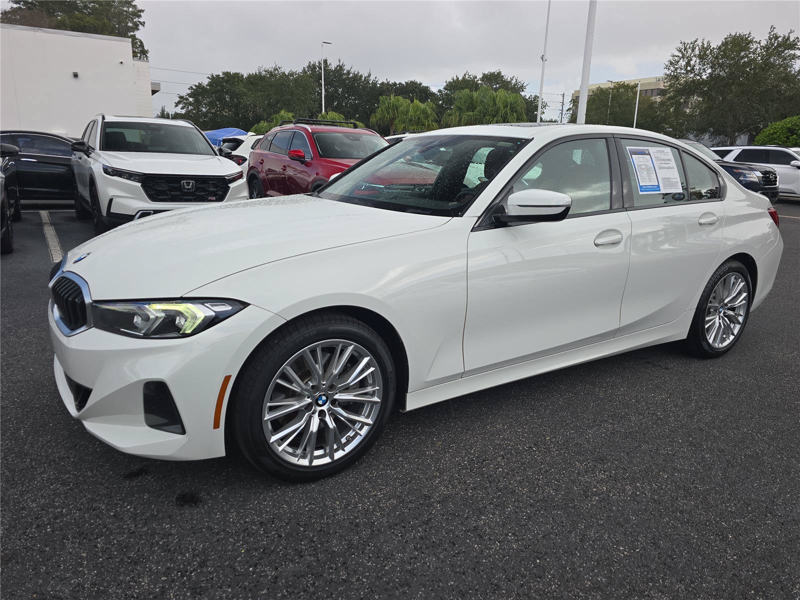 Used 2023 BMW 330i Sedan w/ Driving Assistance Package RWD image 5