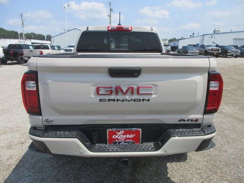 New 2026 GMC Canyon AT4 AWD/4WD image 6