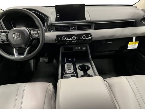 New 2025 Honda Pilot EX-L image 12