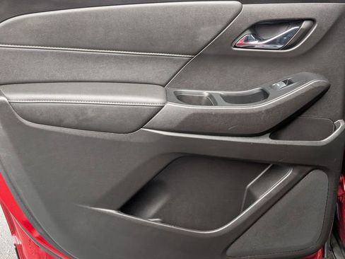 Certified 2023 Chevrolet Traverse LT image 28