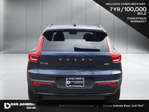 New 2026 Volvo XC40 B5 Plus w/ Protection Package Premier AWD/4WD image 26