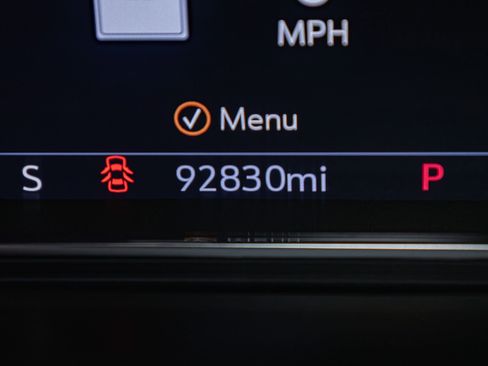 Used 2022 GMC Sierra 3500 Denali w/ Denali Ultimate Package image 17