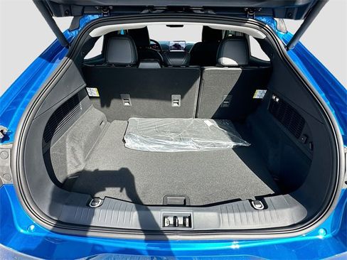 Used 2025 Ford Mustang Mach-E Premium image 27