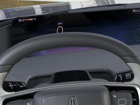 New 2026 Lincoln Navigator Reserve AWD/4WD image 13