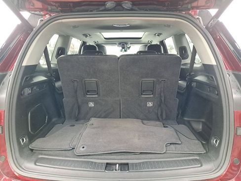 Used 2021 Jeep Grand Cherokee L Limited w/ Luxury Tech Group II image 28