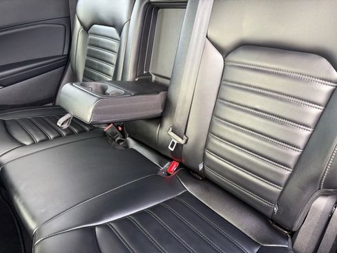 Used 2024 Ford Edge SEL image 32