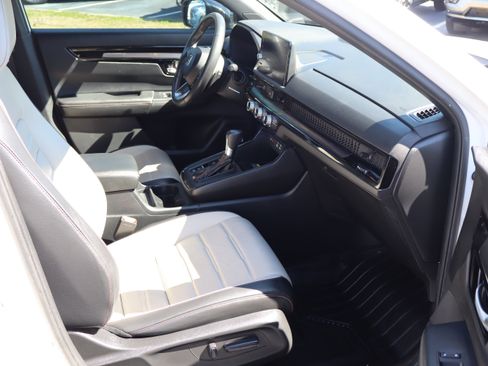 Used 2024 Honda CR-V Sport Touring image 26