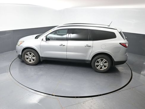 Used 2015 Chevrolet Traverse LT FWD image 17