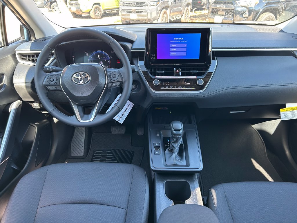 New 2026 Toyota Corolla Cross LE w/ Moonroof Package FWD image 17