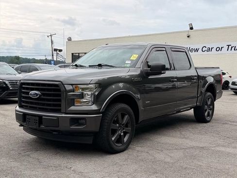 Used 2017 Ford F150 XLT w/ Equipment Group 302A Luxury AWD/4WD image 9