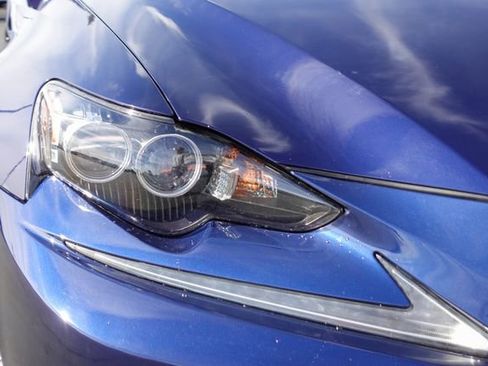 Used 2015 Lexus IS 250 w/ Navigation System Package image 6