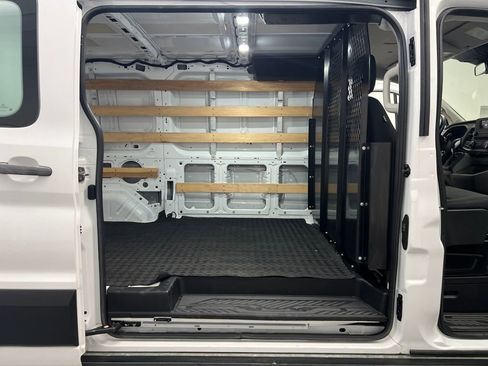 Used 2024 Ford Transit 250 Low Roof w/ Exterior Upgrade Package RWD image 21