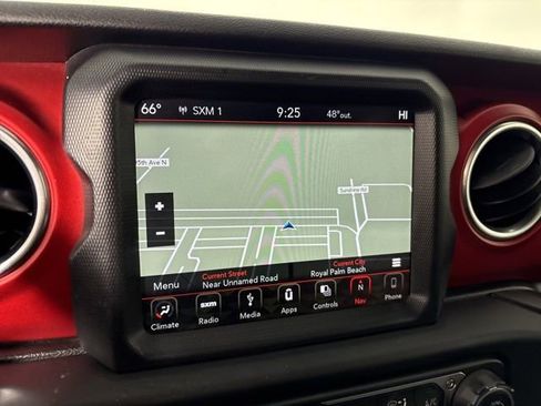 Used 2019 Jeep Wrangler Unlimited Rubicon image 3