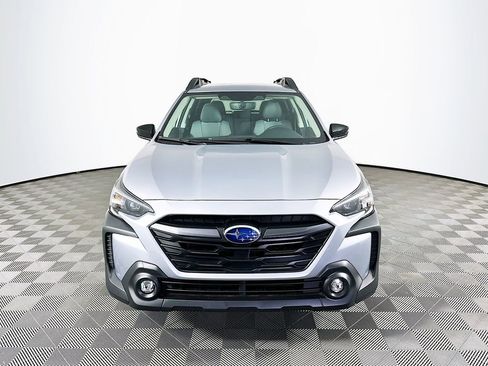 Certified 2025 Subaru Outback Premium w/ Popular Package #1A image 4