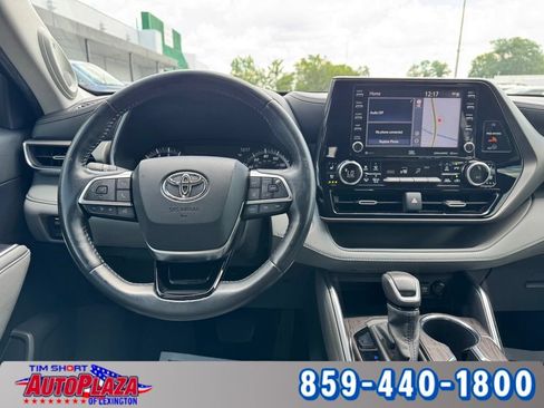 Used 2020 Toyota Highlander Limited AWD/4WD image 37