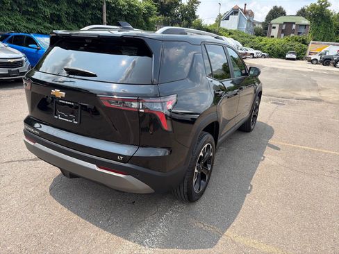 Used 2025 Chevrolet Equinox LT w/ Convenience Package II AWD/4WD image 7