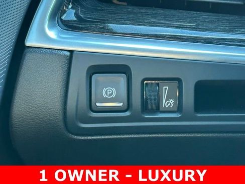 Used 2023 Cadillac XT5 Premium Luxury FWD image 20