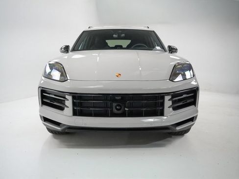 Used 2026 Porsche Cayenne S AWD/4WD image 6