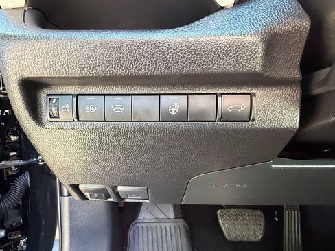 Certified 2025 Toyota RAV4 XLE Premium AWD/4WD image 24
