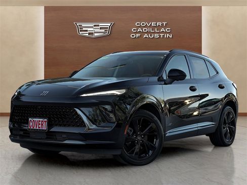 Used 2025 Buick Envision Sport Touring image 1