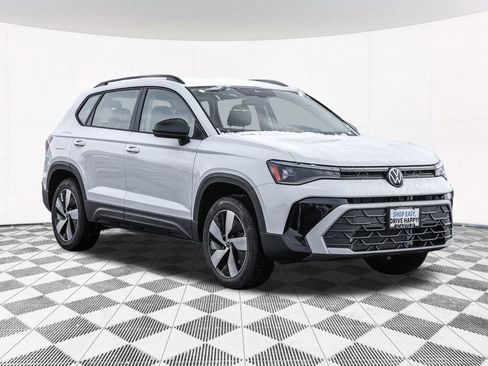 New 2026 Volkswagen Taos S image 10