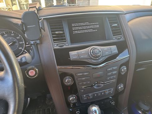 Used 2020 Nissan Armada Platinum w/ Platinum Reserve Package image 9