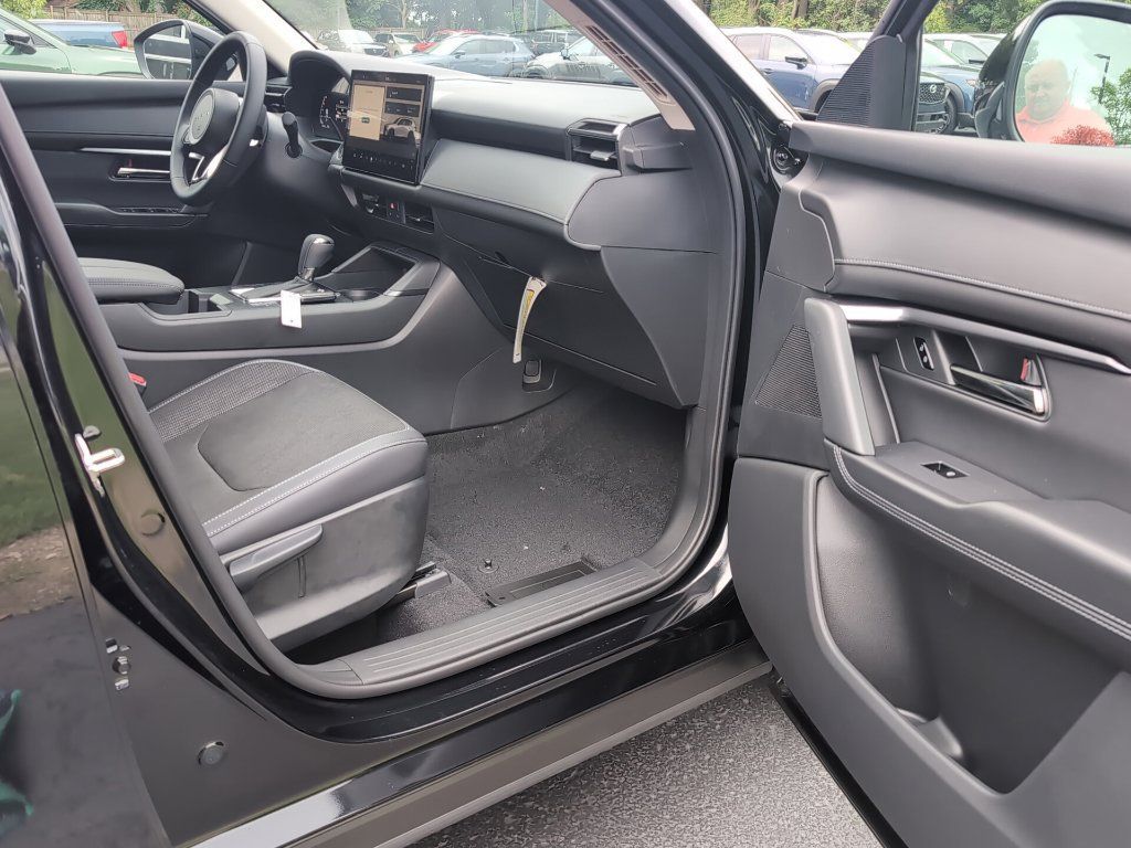 New 2026 MAZDA CX-5 Select AWD/4WD image 9