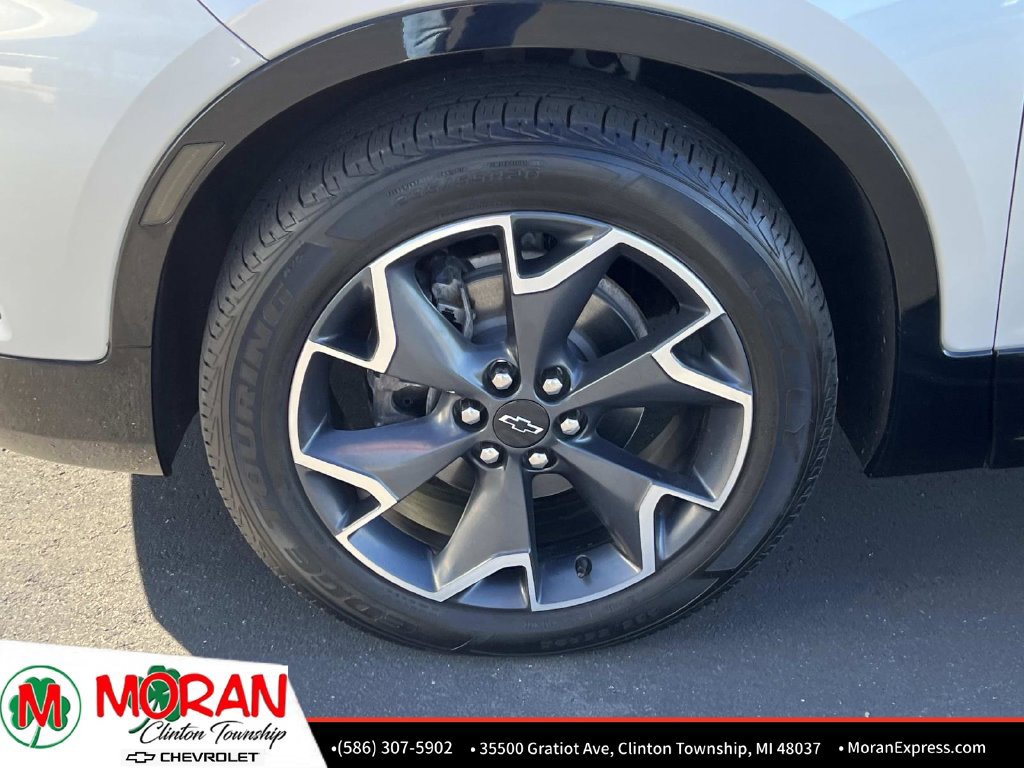 Certified 2021 Chevrolet Blazer RS w/ Enhanced Convenience Package AWD/4WD image 11