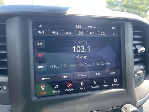 Used 2021 RAM 1500 Big Horn AWD/4WD image 31