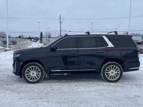 Used 2023 Cadillac Escalade Premium Luxury w/ LPO, Floor Liner Package image 4