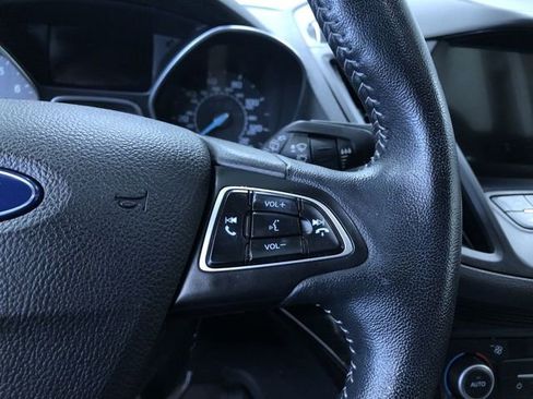 Used 2019 Ford Escape SEL w/ SEL Sport Appearance Package image 27