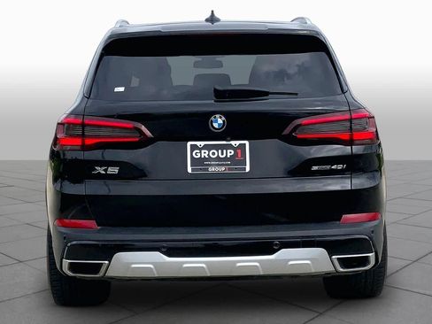 Used 2021 BMW X5 sDrive40i w/ Executive Package RWD image 4