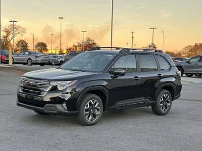 New 2025 Subaru Forester Premium w/ Convenience Package #1