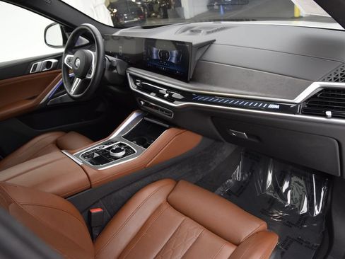 Used 2025 BMW X6 M60i w/ Executive Package AWD/4WD image 15