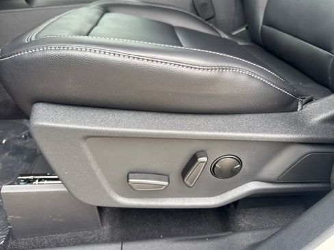 New 2026 Ford Bronco Outer Banks AWD/4WD image 19