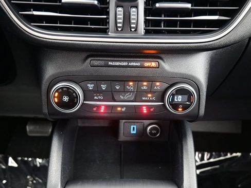 Used 2020 Ford Escape SEL FWD image 47