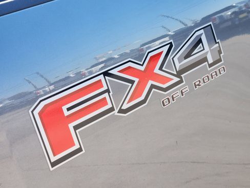 New 2026 Ford F250 XLT w/ XLT Premium Package image 13