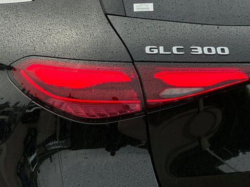 Certified 2025 Mercedes-Benz GLC 300 image 14