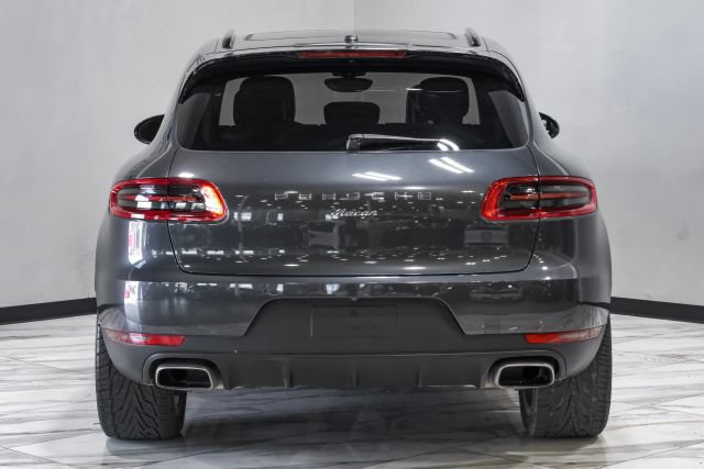 Used 2018 Porsche Macan Sport Edition AWD/4WD image 14