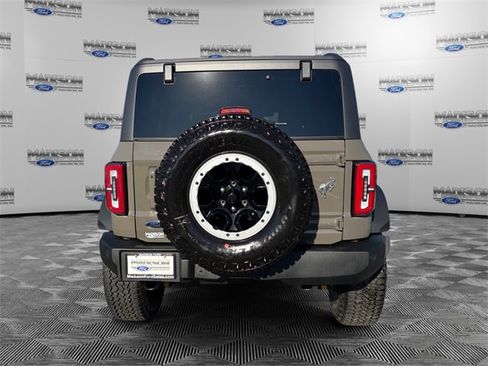 New 2025 Ford Bronco Outer Banks w/ Sasquatch Package image 4