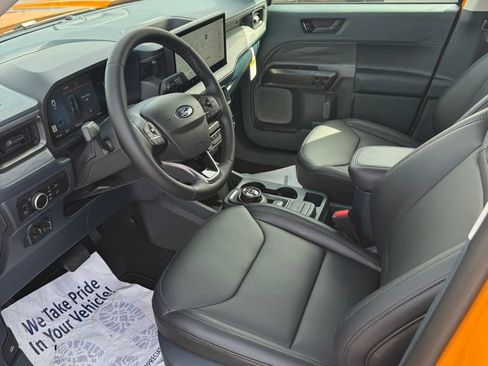 New 2026 Ford Maverick Lariat w/ Black Appearance Package image 14