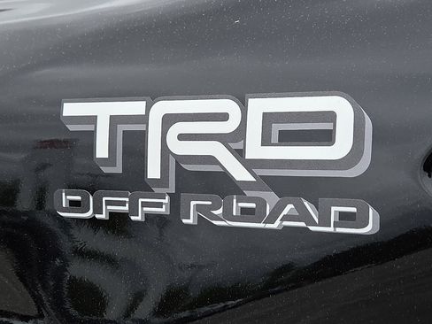 Used 2024 Toyota Tacoma TRD Off-Road AWD/4WD image 8